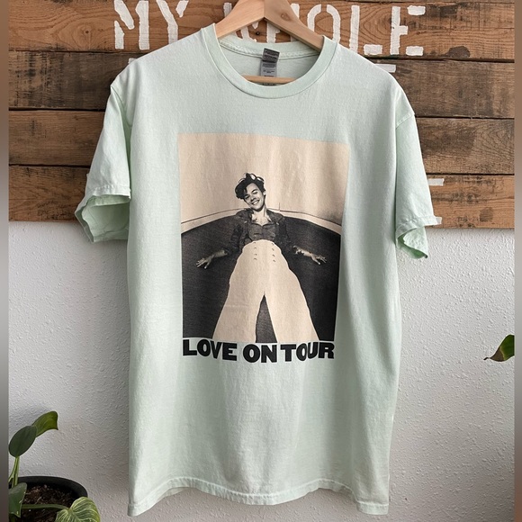 Tops - Harry Styles Love On Tour Short Sleeve Tee Shirt